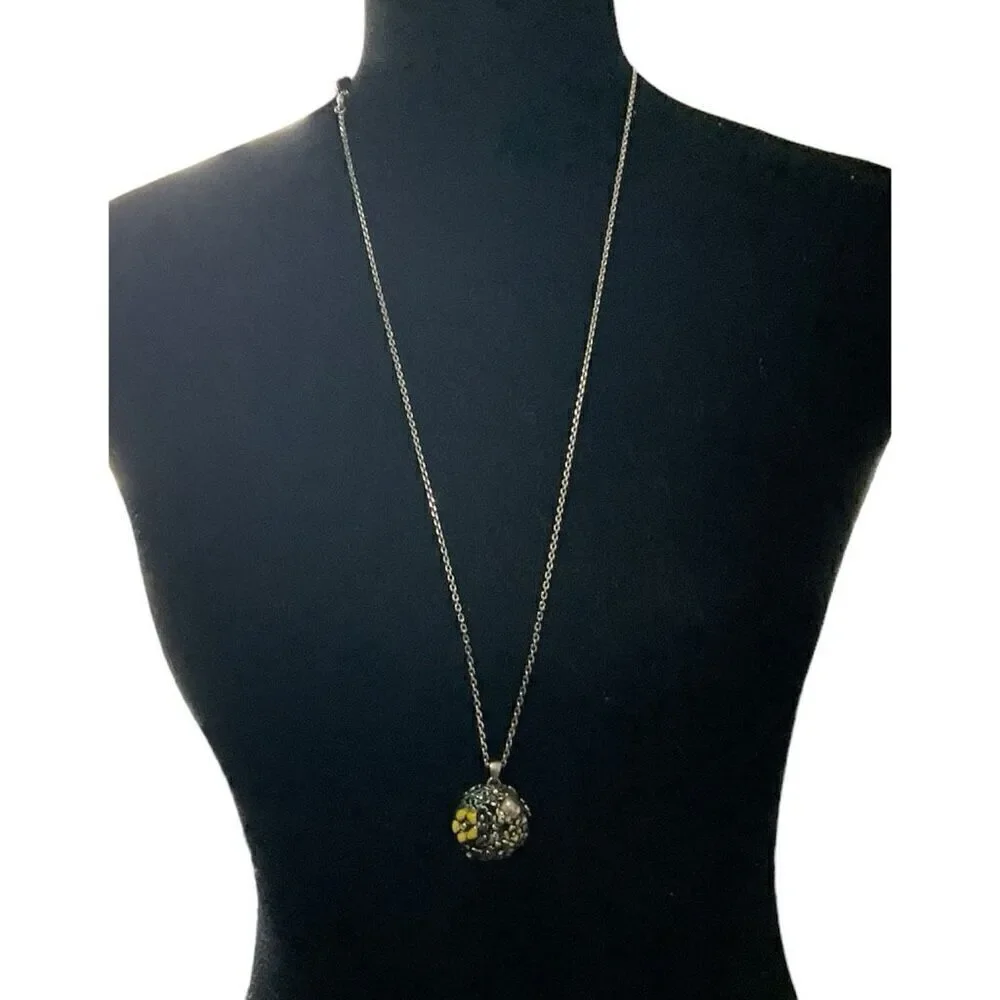 ALEXANDER McQUEEN Skull and Flowers Necklace/Pendant Made in Italy - Picture 2 of 6